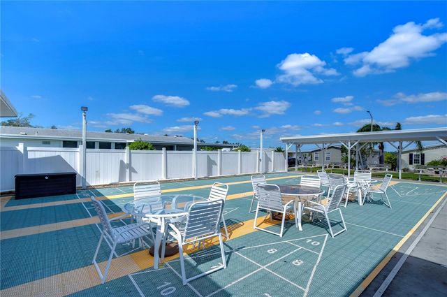 37232 NEUKOM AVENUE, Zephyrhills, FL 33541