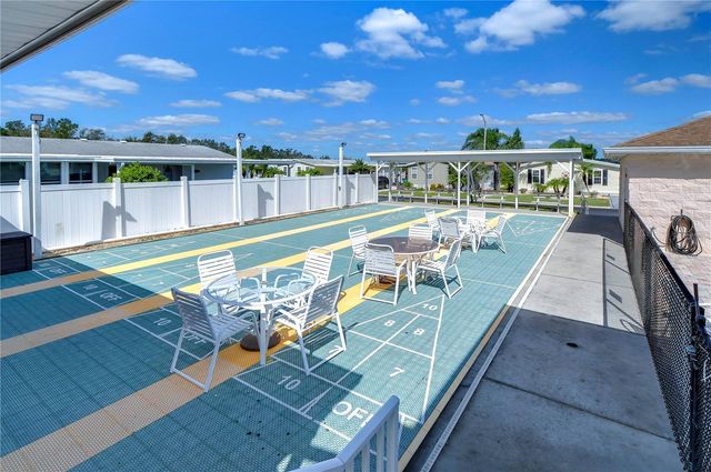 37232 NEUKOM AVENUE, Zephyrhills, FL 33541