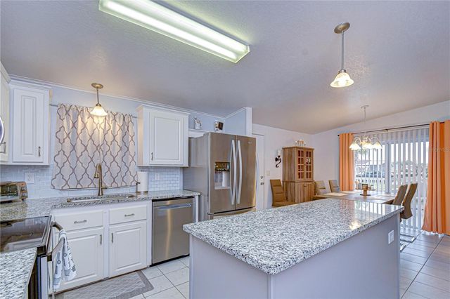 37232 NEUKOM AVENUE, Zephyrhills, FL 33541