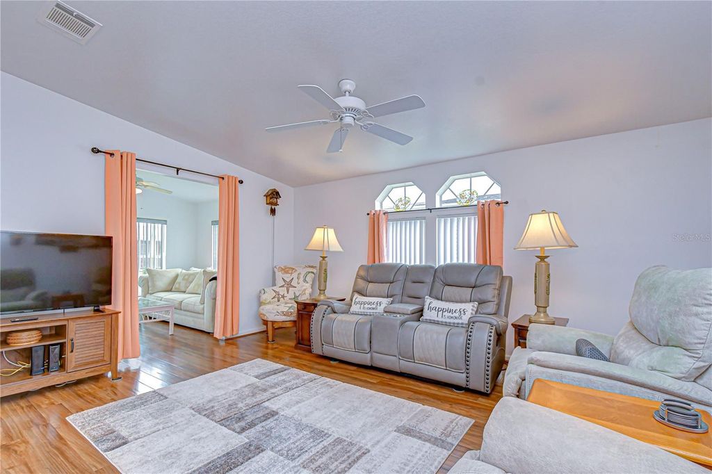 Image 20 of property listing at 37232 NEUKOM AVENUE, Zephyrhills, FL 33541