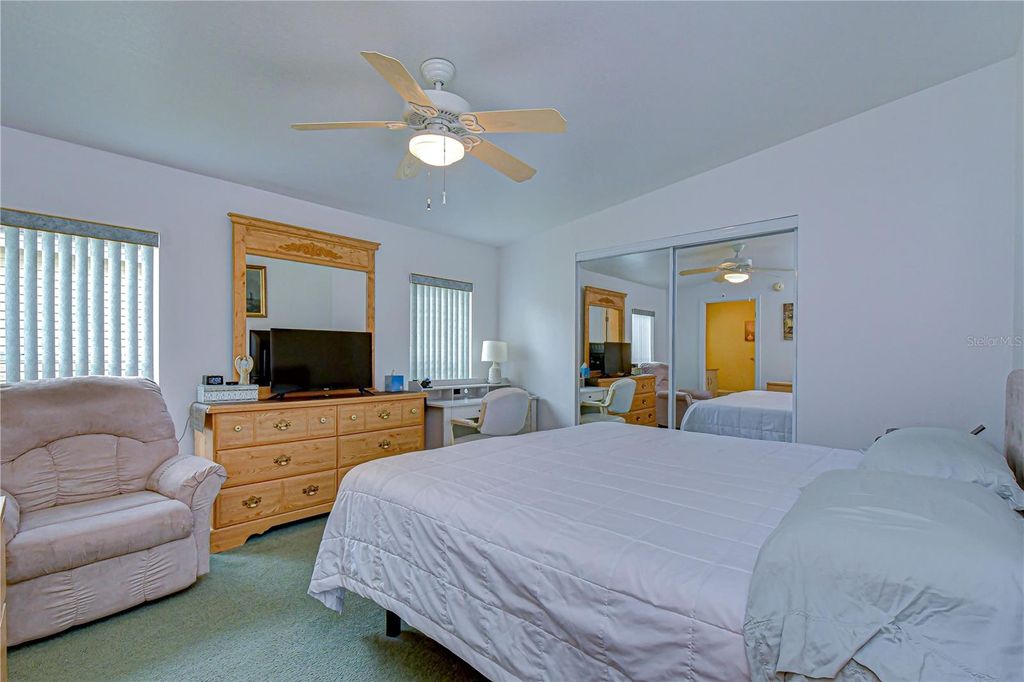 Image 29 of property listing at 37232 NEUKOM AVENUE, Zephyrhills, FL 33541