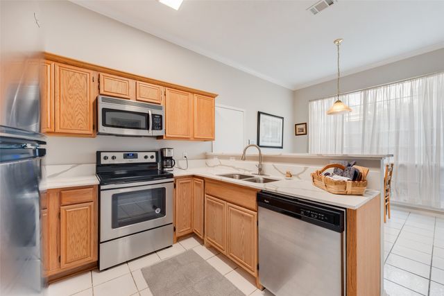 775 Marble Canyon Circle, Irving, TX 75063