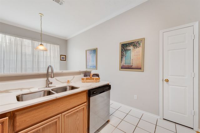 775 Marble Canyon Circle, Irving, TX 75063