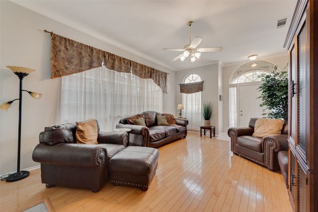 775 Marble Canyon Circle, Irving, TX 75063