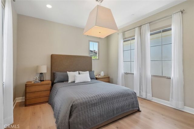 12 Maverick, Irvine, CA 92602