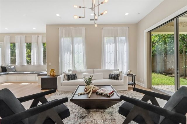 12 Maverick, Irvine, CA 92602