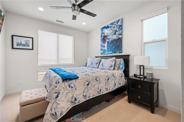 1068 Hampton, Costa Mesa, CA 92627