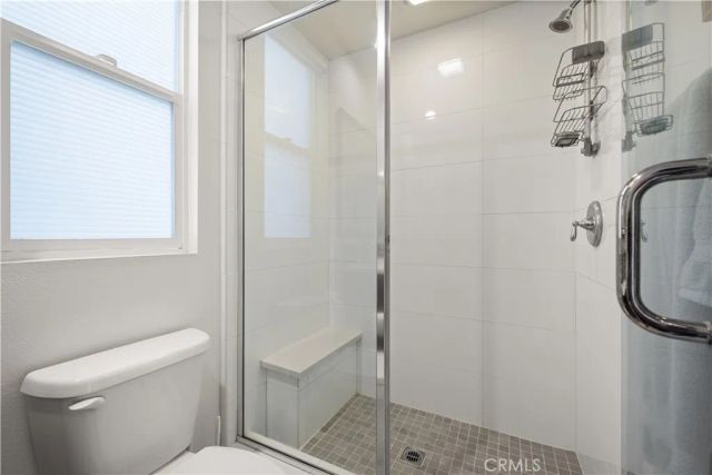 1068 Hampton, Costa Mesa, CA 92627