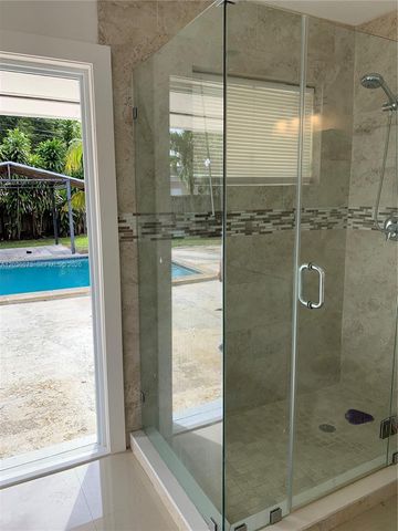 2025 SW 84th Ct, Miami, FL 33155