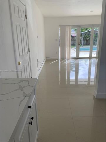 2025 SW 84th Ct, Miami, FL 33155