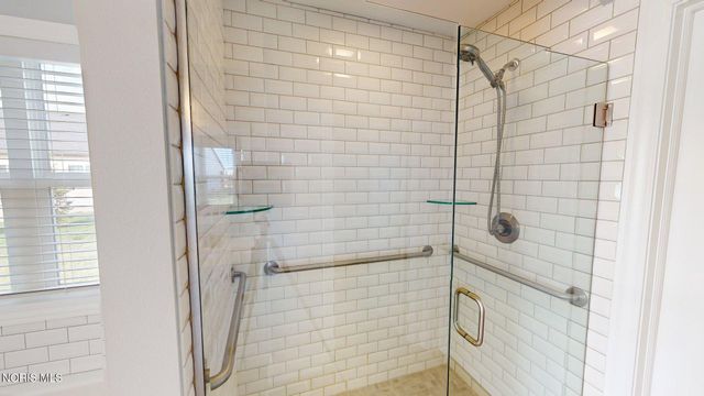 1355 Fiddlers Way, Waterville, OH 43566