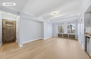 320 E 42nd St Apt 2117, New York City, NY 10017