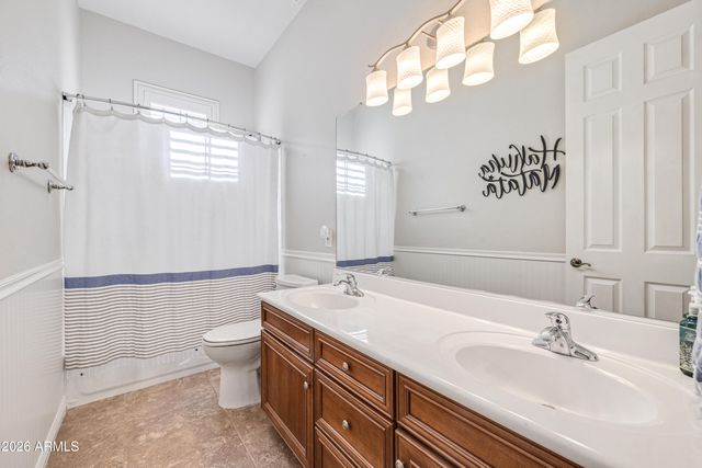 19136 E Canary Way, Queen Creek, AZ 85142