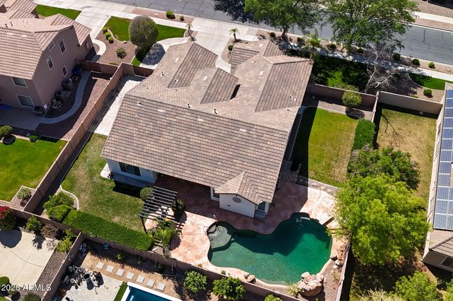 19136 E Canary Way, Queen Creek, AZ 85142