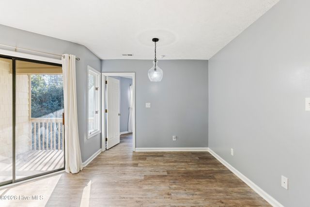 159 Longstreet Drive Apt 203, Wilmington, NC 28412