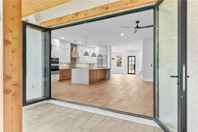 910 Laurel Brooke Avenue, Peachtree City, GA 30269