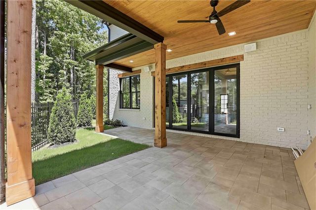910 Laurel Brooke Avenue, Peachtree City, GA 30269
