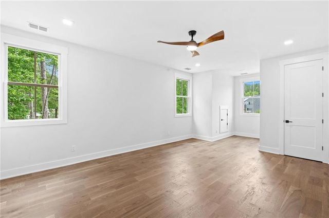 910 Laurel Brooke Avenue, Peachtree City, GA 30269