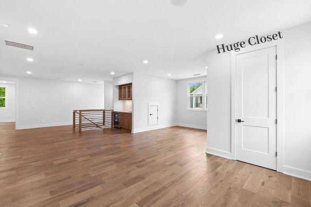 910 Laurel Brooke Avenue, Peachtree City, GA 30269