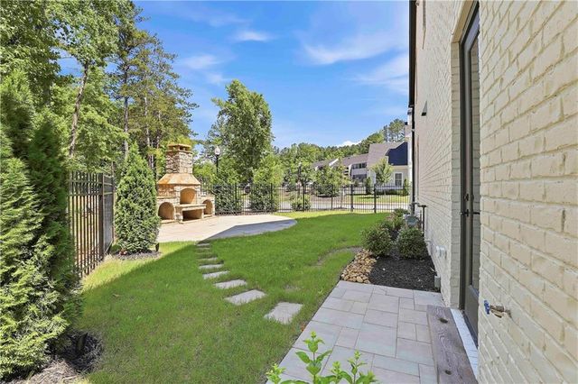 910 Laurel Brooke Avenue, Peachtree City, GA 30269