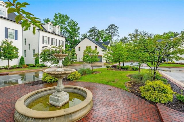 910 Laurel Brooke Avenue, Peachtree City, GA 30269