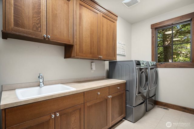 121 Silver Queen Lane, Cle Elum, WA 98922