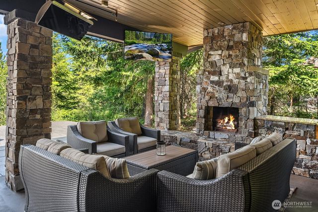 121 Silver Queen Lane, Cle Elum, WA 98922