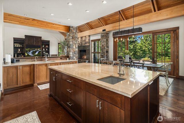 121 Silver Queen Lane, Cle Elum, WA 98922