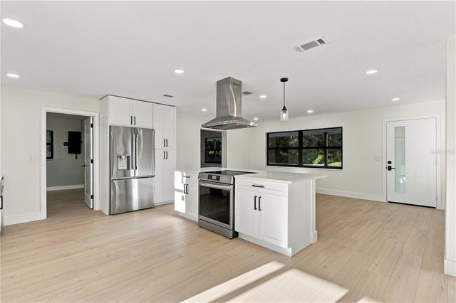 3701 NW 20TH AVENUE, Ocala, FL 34475
