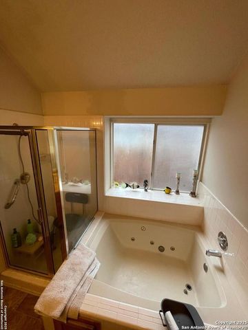 5123 Pine Lake, San Antonio, TX 78244