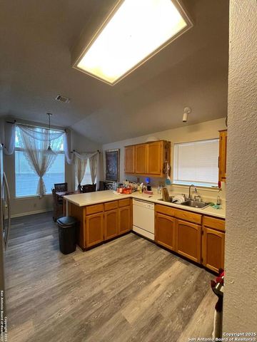 5123 Pine Lake, San Antonio, TX 78244