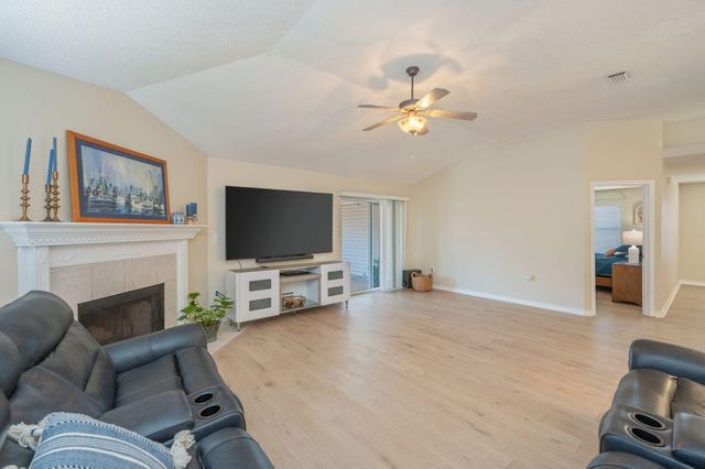 1625 Trent Street, Fort Walton Beach, FL 32547