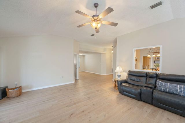 1625 Trent Street, Fort Walton Beach, FL 32547