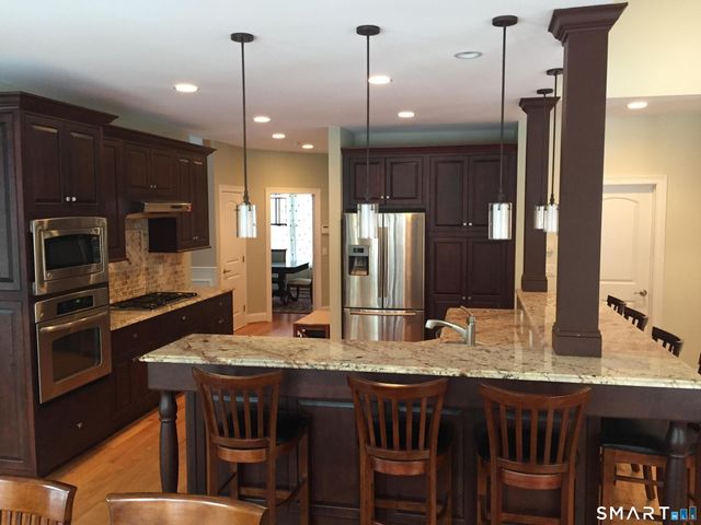 66 Country Lane, Hebron, CT 06248