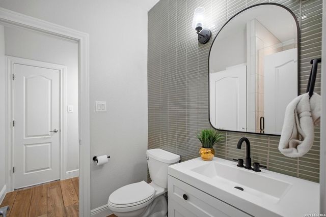2911 Spider Lily, San Antonio, TX 78258
