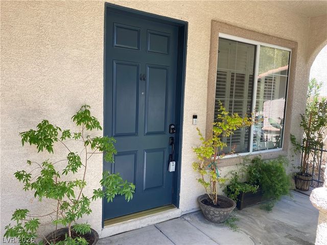 11752 Del Sur Avenue, Las Vegas, NV 89138