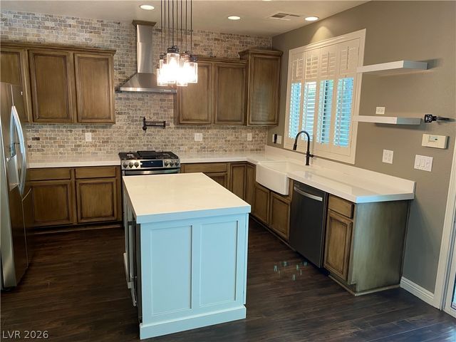 11752 Del Sur Avenue, Las Vegas, NV 89138