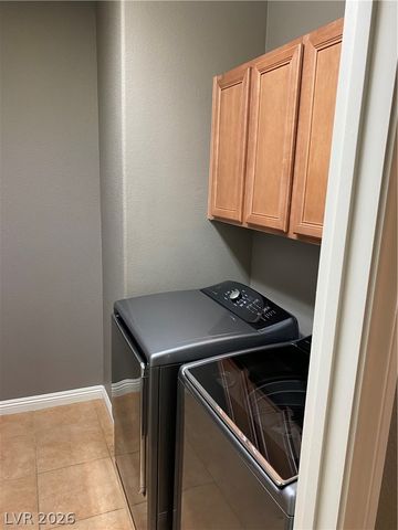 11752 Del Sur Avenue, Las Vegas, NV 89138