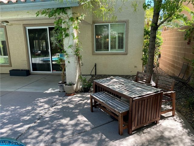 11752 Del Sur Avenue, Las Vegas, NV 89138