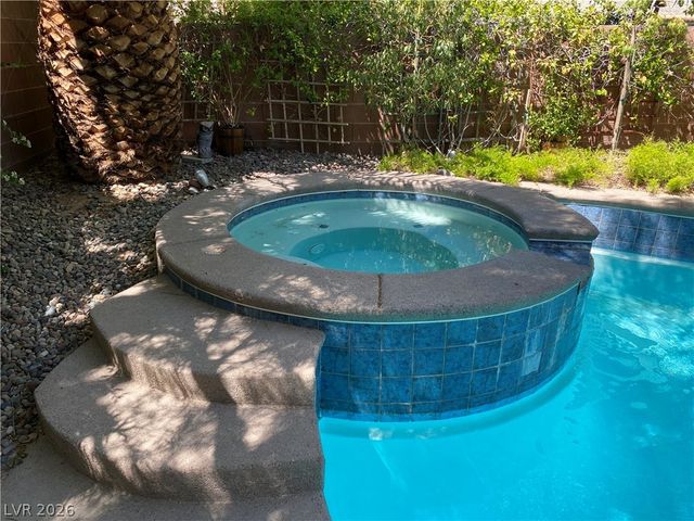 11752 Del Sur Avenue, Las Vegas, NV 89138