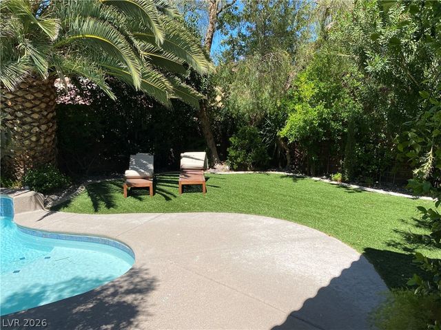 11752 Del Sur Avenue, Las Vegas, NV 89138