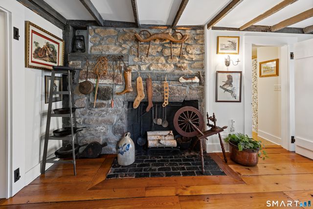 25 Stonegate Circle, Cheshire, CT 06410