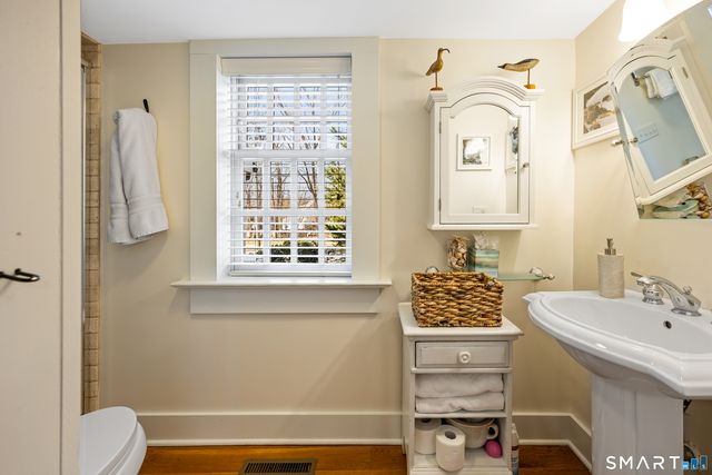 25 Stonegate Circle, Cheshire, CT 06410