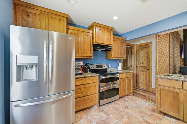 1111 Riley Road, Whitesboro, TX 76273