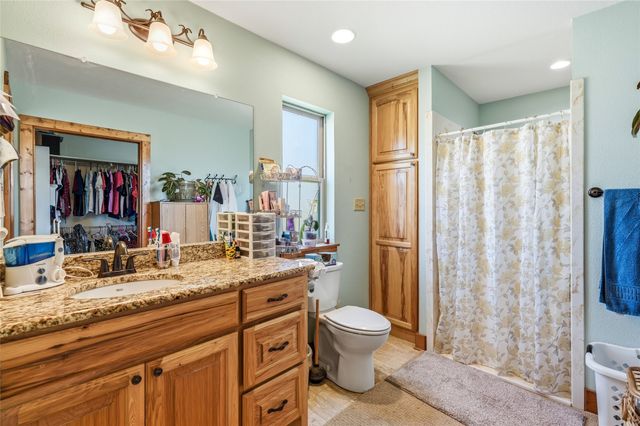 1111 Riley Road, Whitesboro, TX 76273