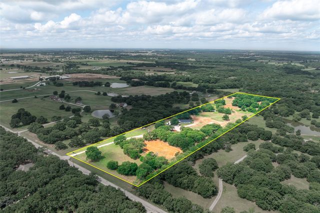 1111 Riley Road, Whitesboro, TX 76273