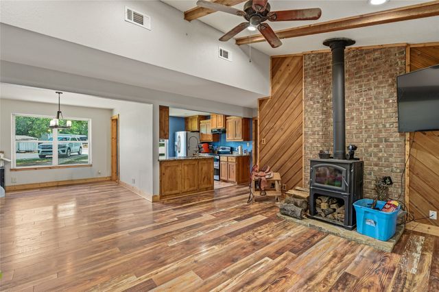 1111 Riley Road, Whitesboro, TX 76273