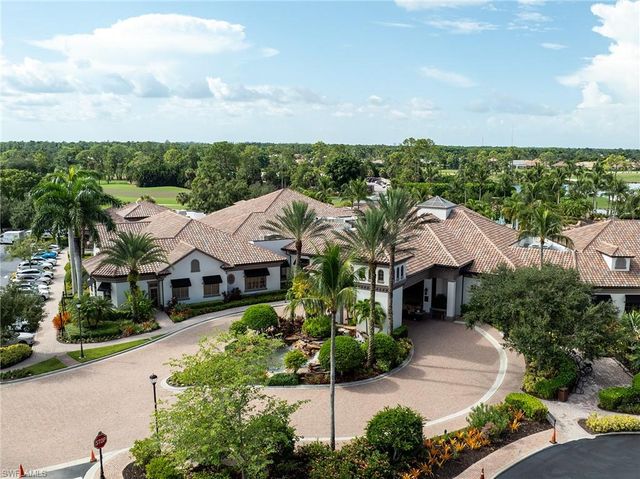 8184 Saratoga DR 801, Naples, FL 34113