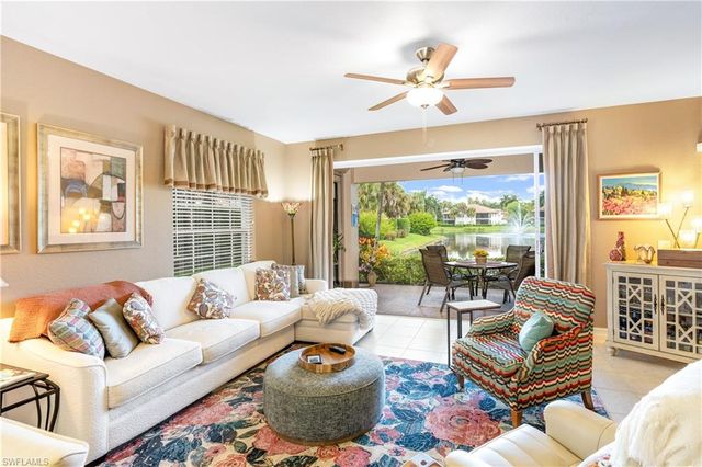 8184 Saratoga DR 801, Naples, FL 34113
