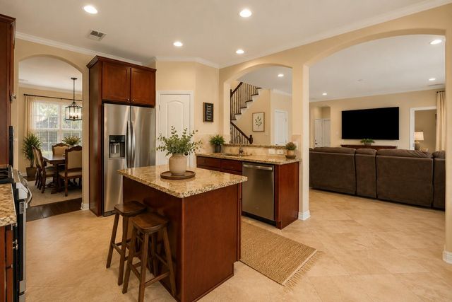 19007 Hikers Trail Drive, Humble, TX 77346
